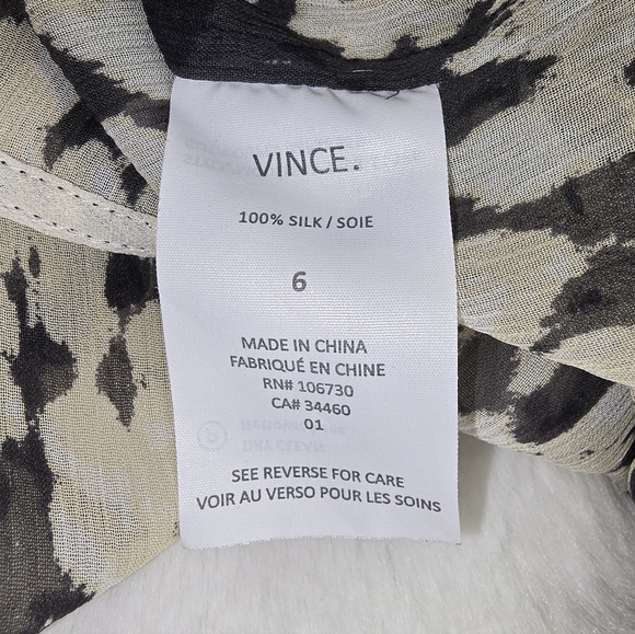 Vince Stylish Black and Cream Basketweave Print Women's Blouse - Picture 11 of 13